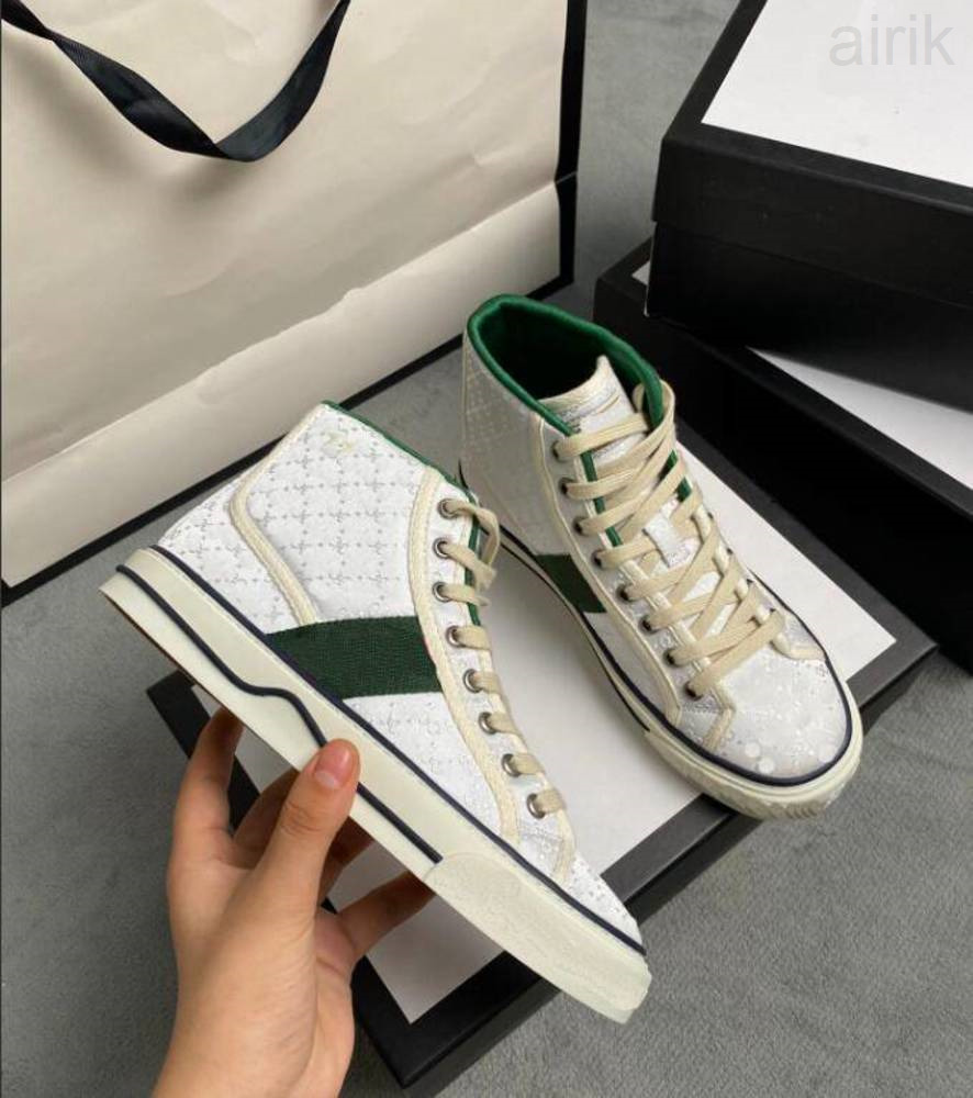 

30% discount Fashion Arrival tennis sneakers women nubuck leather velvet casual shoes ballet runner in nylon and calfskin size 3, Color 4