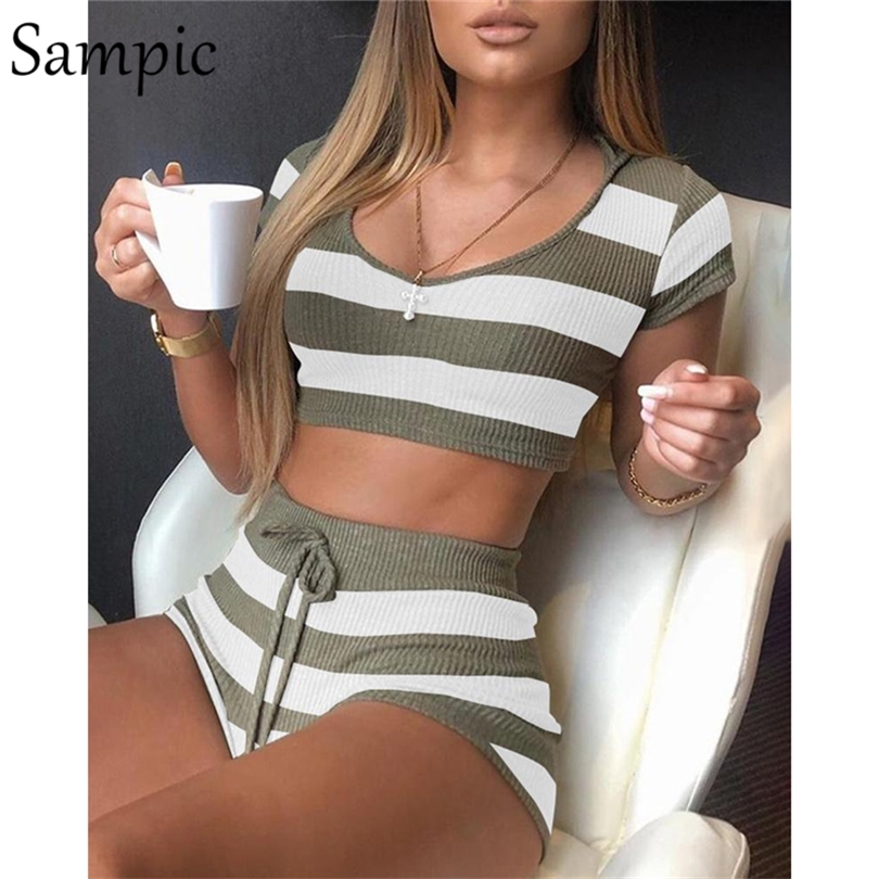 Sampic Femmes Sexy Tenues D'été Plage À Manches Courtes O Cou Tricot Rayé Deux Pièces Ensemble Crop Top Et Short Cordon 2 Pièces Ensemble T200528