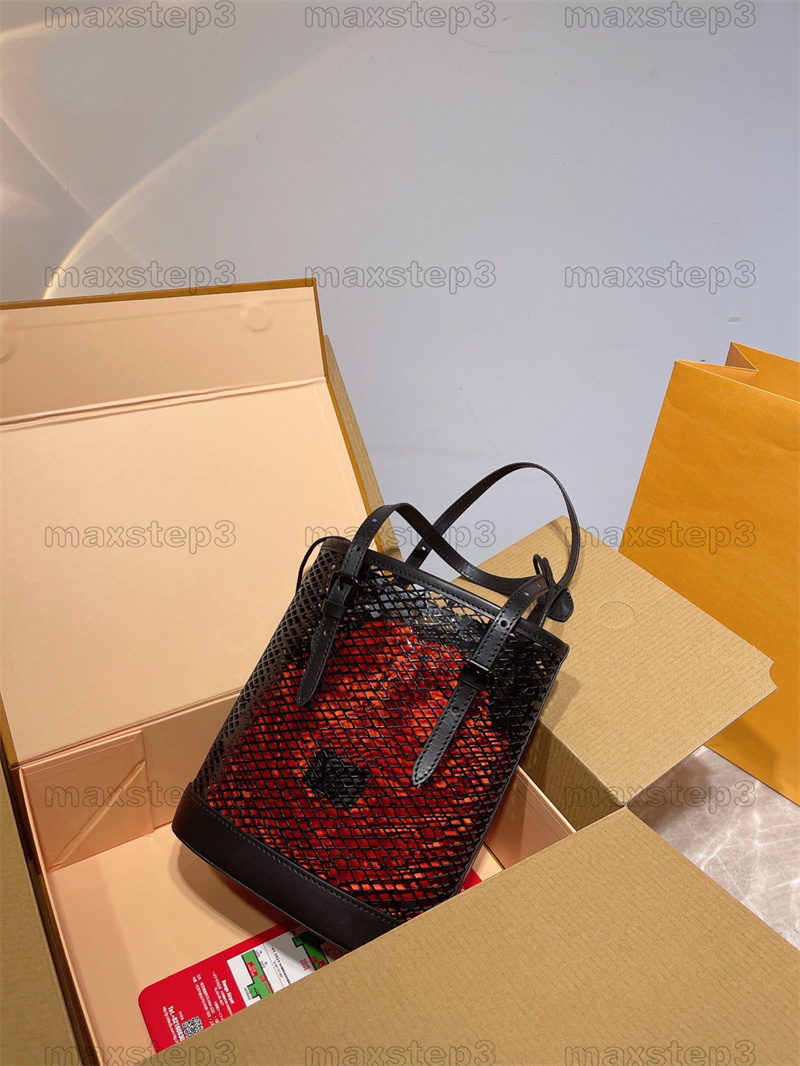 

2022 Women Artwork Hollow Out Fashion Tote Bags Newest Luxury Designers Shopping Bag Litchee Genuine Leather Handbags Purse M20352