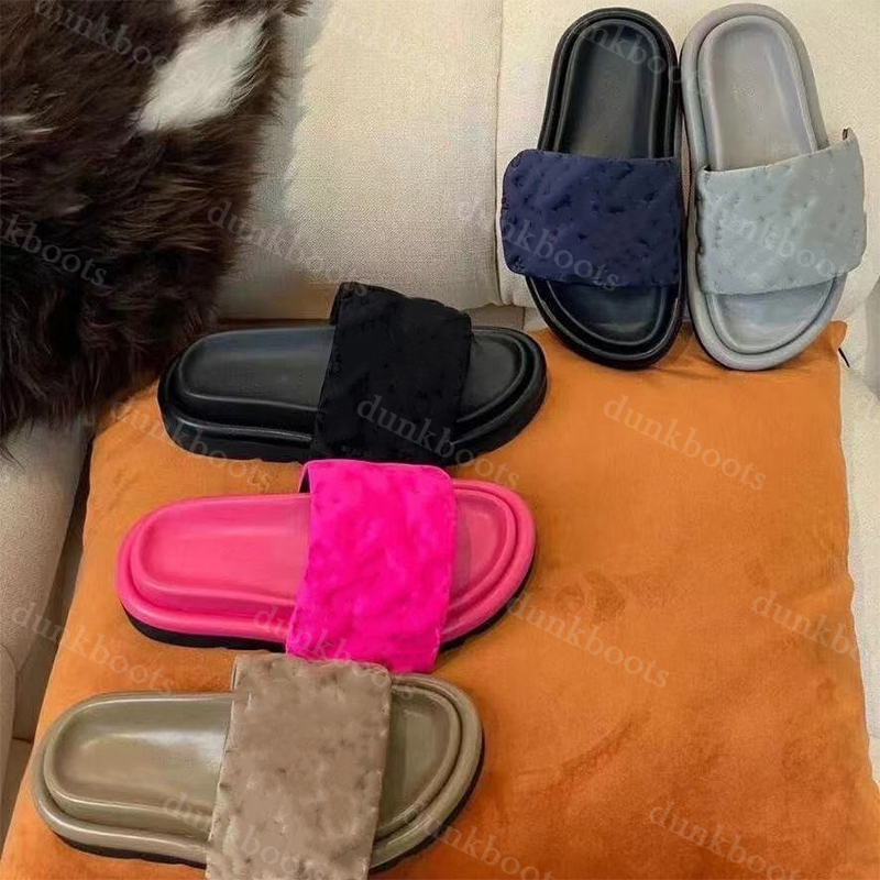 

Slippers Men Women Pool Pillow Latest designer Comfort Fashion Mules Ladies Summer Vibram Sandals Puffy Style Classic Slides 36-45, I need look other product