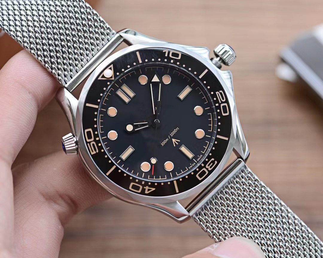 

Ceramic Bezel NTTD 42mm No Time to Die Men Orologio Sapphire Mens Watches Automatic Movement Mechanical Montre de luxe Watch James bond 007 c1, Picture color