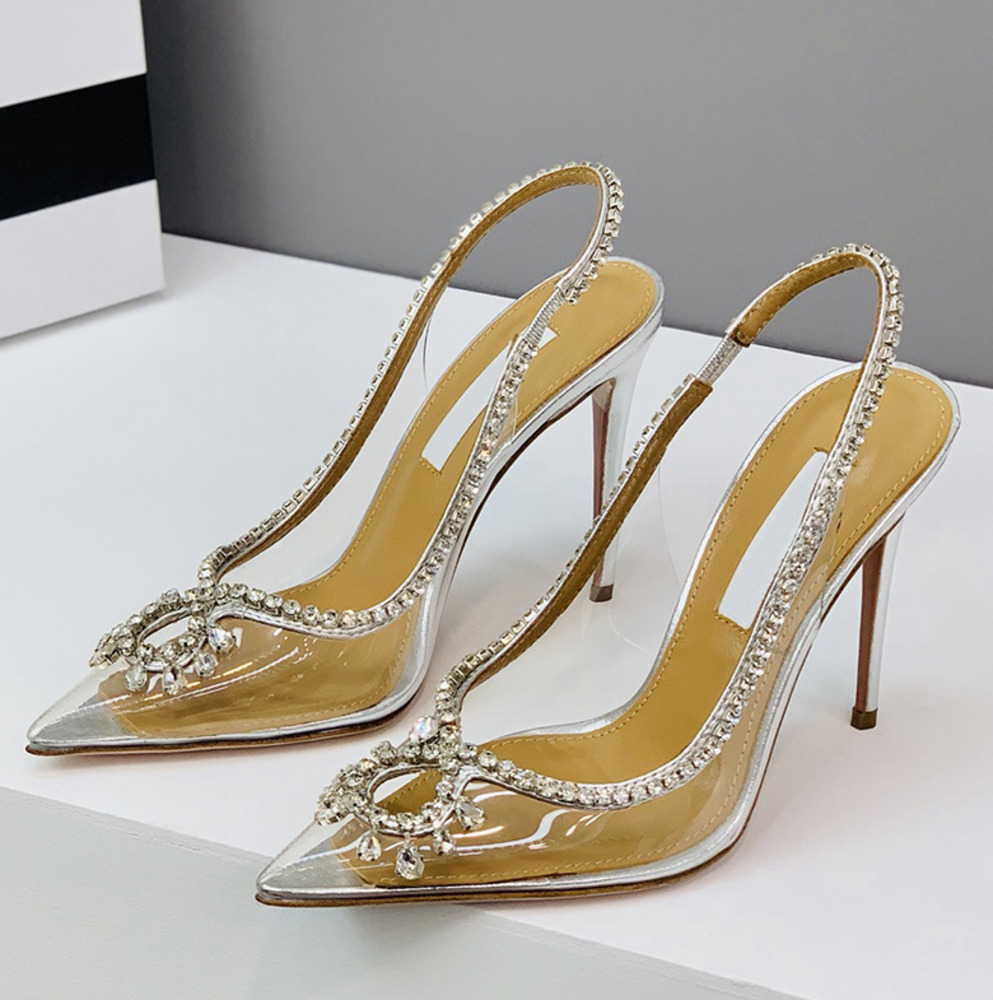 

Aquazzura PVC Pumps Pointed Toe Gladiator Sandals Women Pearl Chain High Heels Slippers Top Quality Women Casual Shoes Wedding Shoes With Box NO361