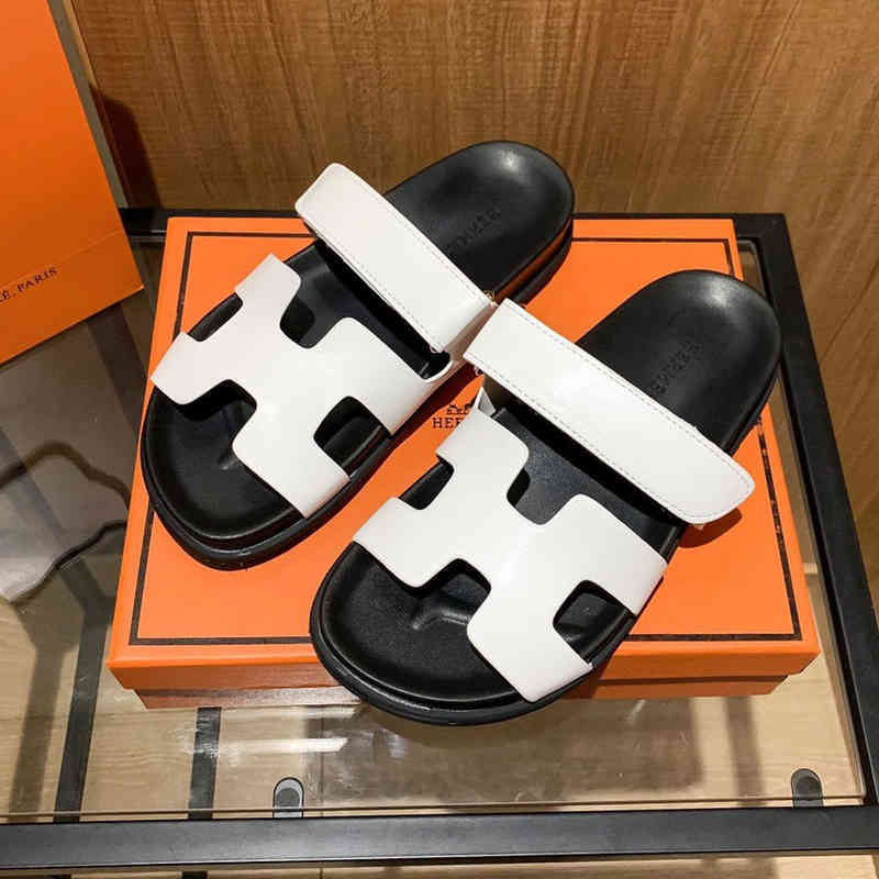Slide Herme Shoes glisse les pantoufles Lovers Sandales Summer H Drag Les femmes portent le velcro en cuir haut de gamme.