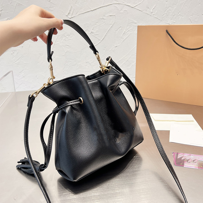 

High Quality Drawstring Bucket Bag Leather Large Capacity Luxury Women Designer One Shoulder Crossbody Shoulder Bags Fashion Handbags Tote Lady Purse, Black