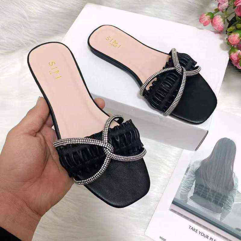 Slippers Women's Seaside Holiday Ladies Slides Fashion Solid Color Flat Heels Summer Shoes Woman Diamond Strips Flip Flops 220530