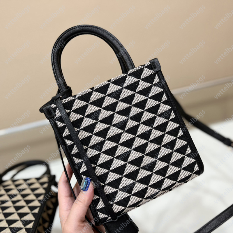

High Quality Tote Bag Vintage Triangles Pattern Handbags 2 Colors Shoulder Bags Desiger Woven Totes Original Handbag Women Shopping Wallet, Increase feight
