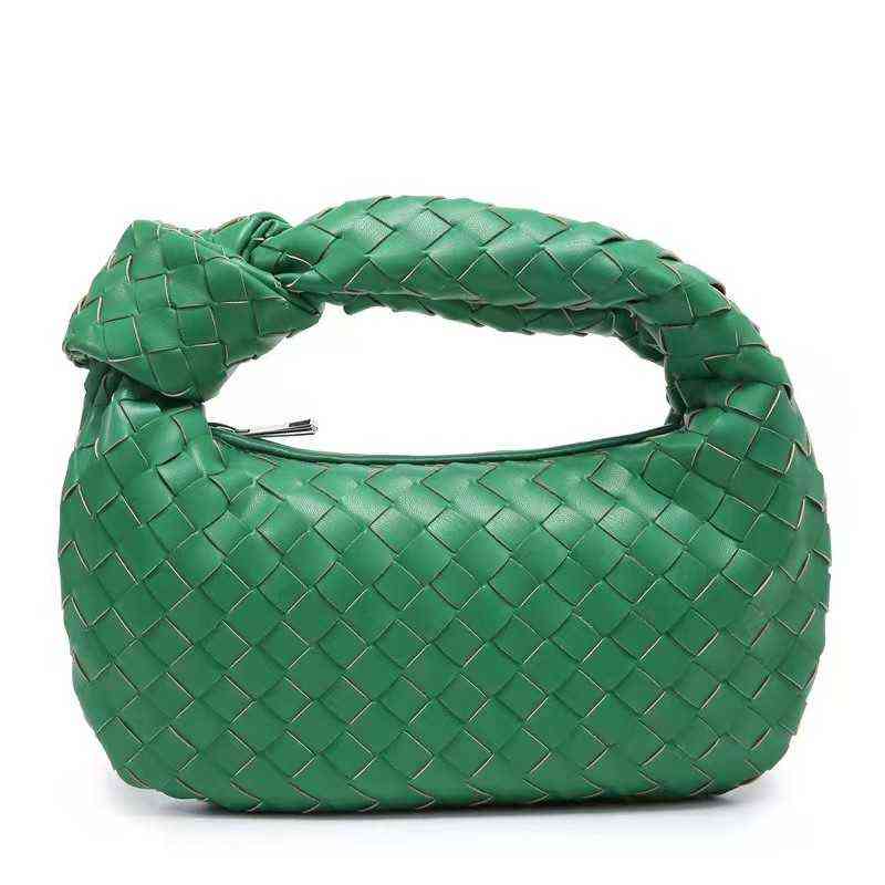 

2022 European and American women's fashion woven hand-knotted shoulder bag 2644 G220420