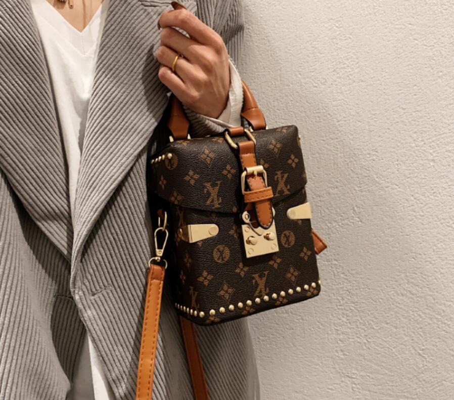 

Handbag women's bags 2022 new trendy Korean version of the old flower ins fashion shoulder box bag foreign temperament messenger women bags, W2