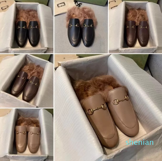 2022-Winter Perfect Horsebit Slipper Robe Flat Chaussures Sandales décontractées pour femmes Golden Princetown Slip on Women Mules Luxury Chaude