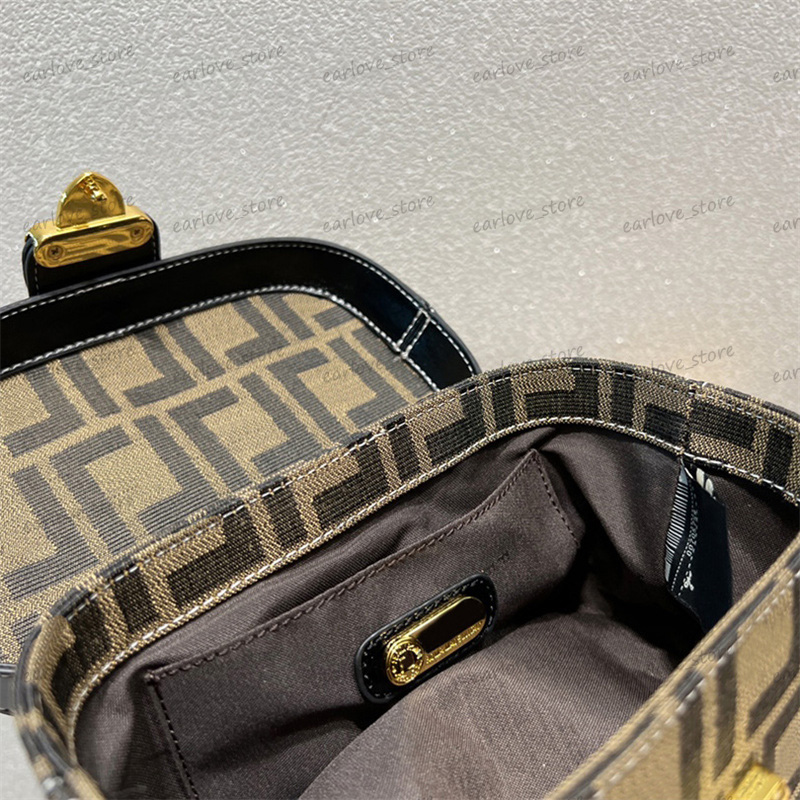 

2022 Designer Cosmetic Cases Classic Full Letter Makeup Bag Fashion Womens Travel Pouch Girls Handbag Shoulder Bags Luggage Tote Vanity Box, Extra cost