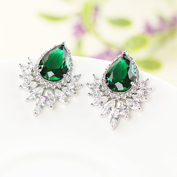 

Earrings Luxury water drop performance Dangle & Chandelier Diamond t luxury Designer Jewelry Bangle watches Women Mens couple fashion Wedding Party Valentine