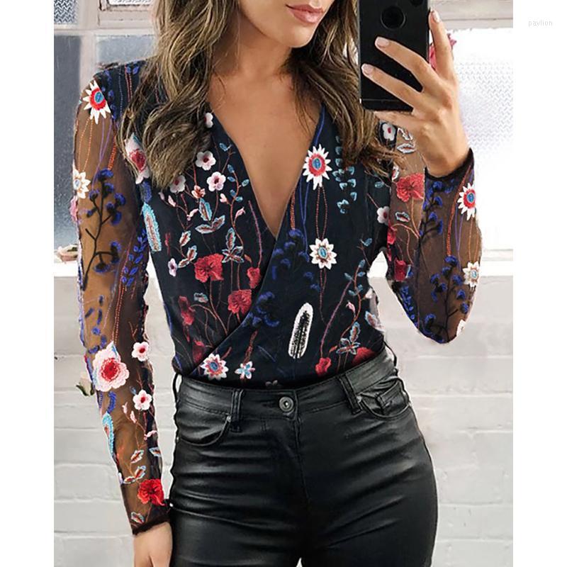 

Women's Blouses & Shirts Fashion Lace Basic Tops Tee Casual Spring Autumn Ladies Female Women Long Sleeve Pullover Floral Embroidery Patchwo, Black