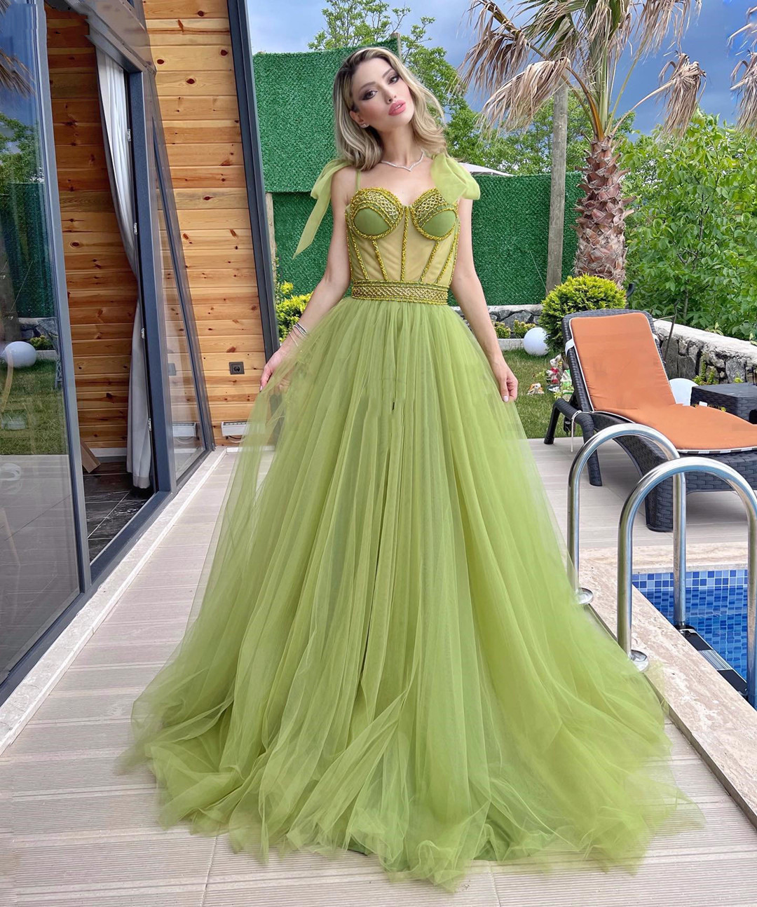 

Custom Made Beaded Sweetheart Prom Dresses Spaghetti Straps Lace Up Back Robe De Soiree A Line Tulle Long Elegant Party Evening Gowns, Fuchsia