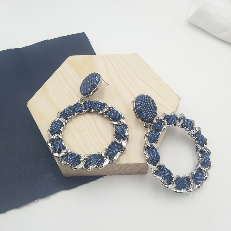 

Korean Style Twisted Jean Stud Earrings Personality Handmade Denim Torsion Chain Lace Big Circle boucle d oreille femme 220716