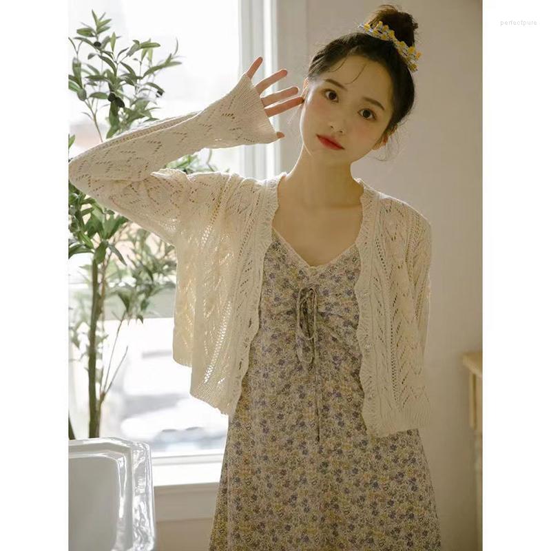 

Women' Knits & Tees In The Summer Of 2022 Ice Silk Hollow Out Brief Paragraph Small Coat Knitting Cardigan Sweet Wind Restoring Ancient Way, Beige