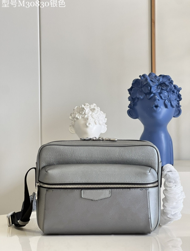2022 La plus haute qualité Nouvelles femmes Hommes Messenger Sac de voyage Style classique Sacs à bandoulière Sacs à bandoulière Lady Totes Sacs