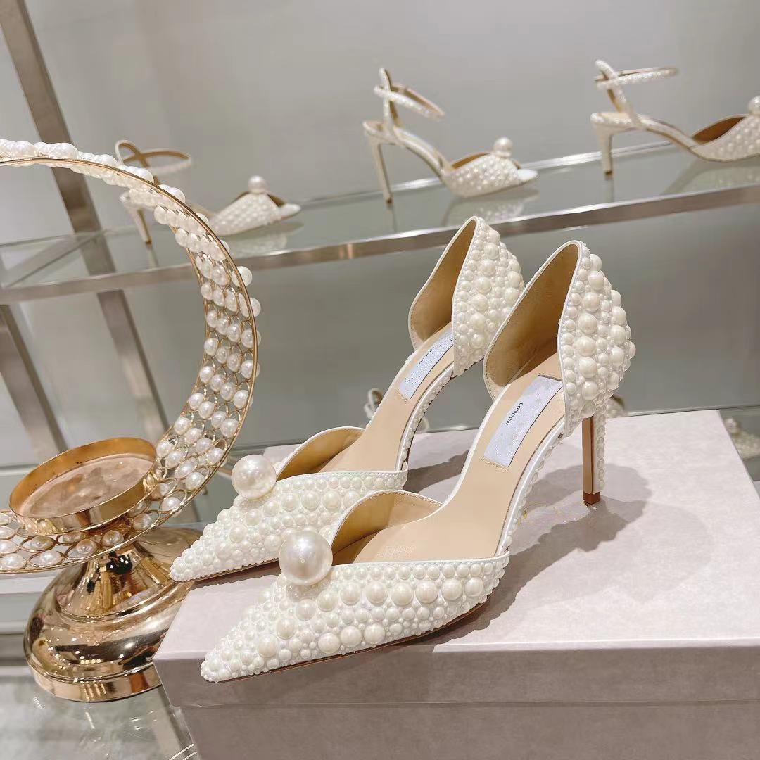 Chaussures de robe de mariée de mariée élégante Lady Sandals Pearls Leather Designer High Heels Shoe
