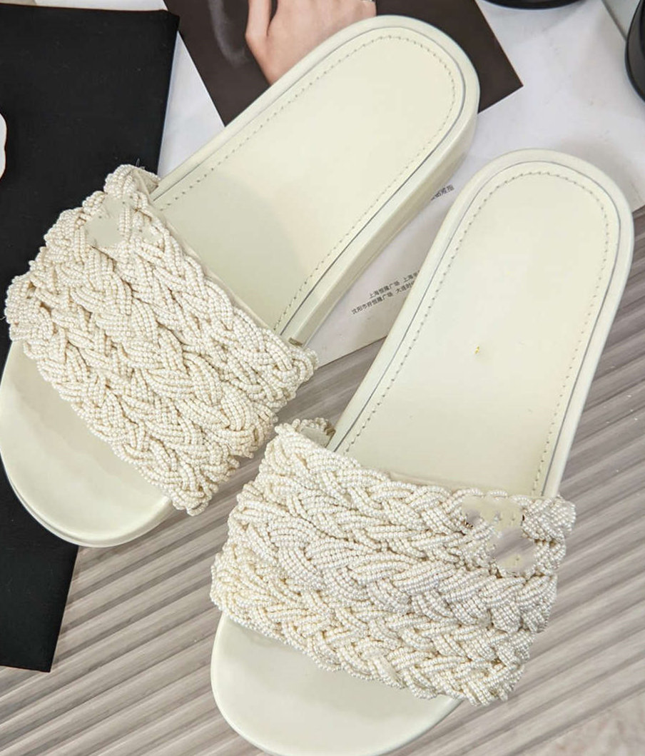 

Summer little fragrance pearl flat slippers sexy outside wearing open toe word holiday girl, Black
