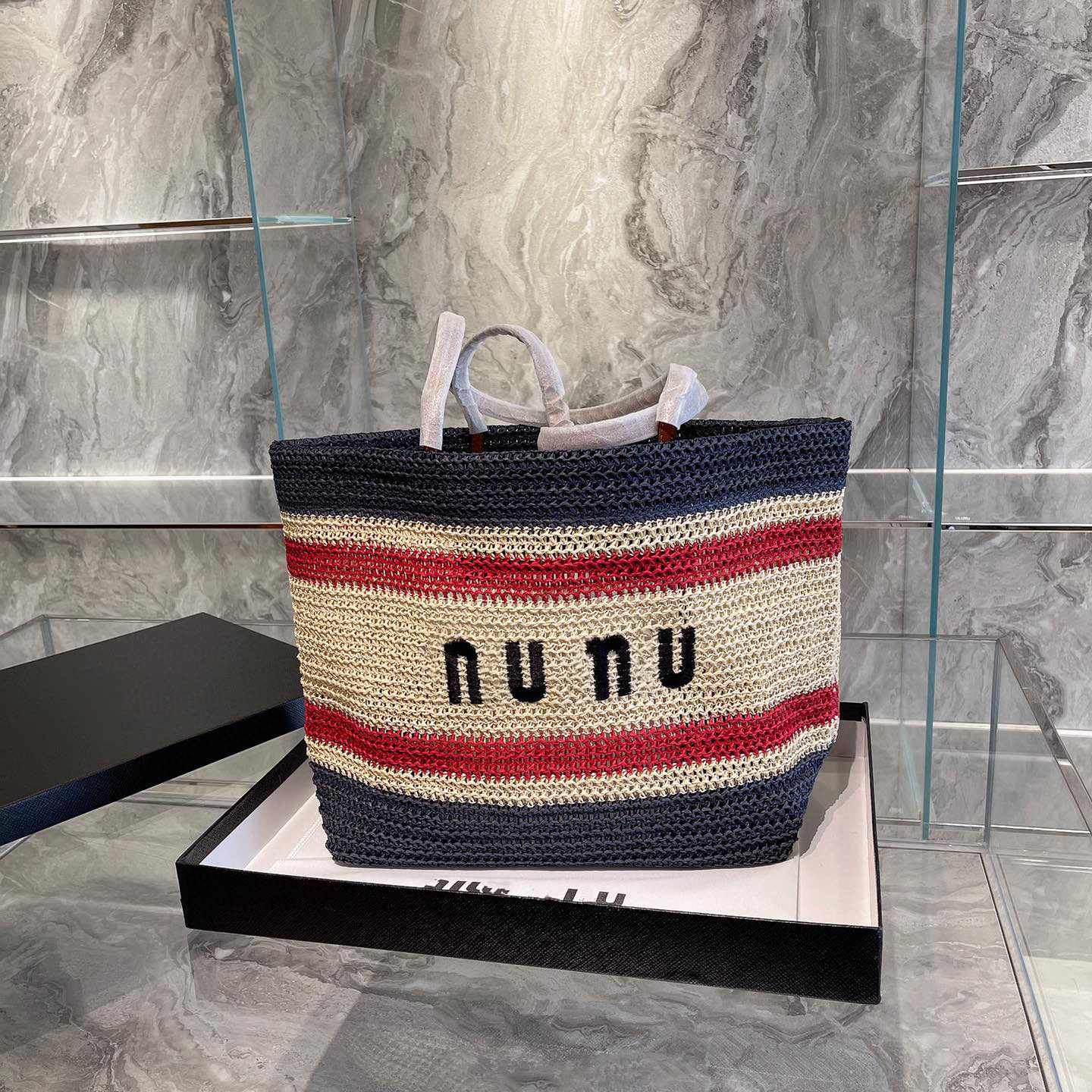 

Sun straw weaving and leather bags, relaxed large capacity distribution 35 cm, Khaki