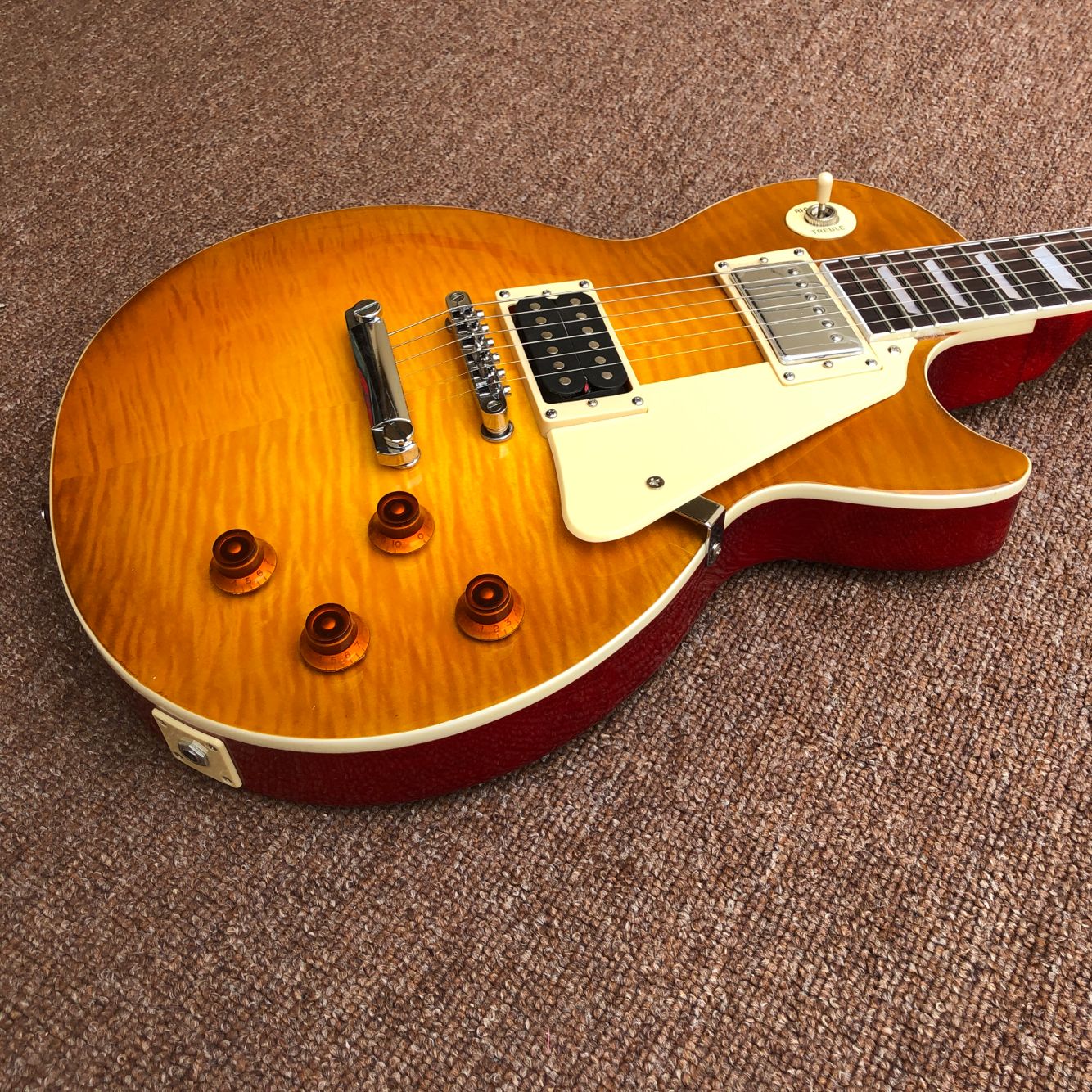 New standard Custom Tiger Flame electric guitar high quality pickups rosewood fingerboard mahogany body 6 Strings guitarra