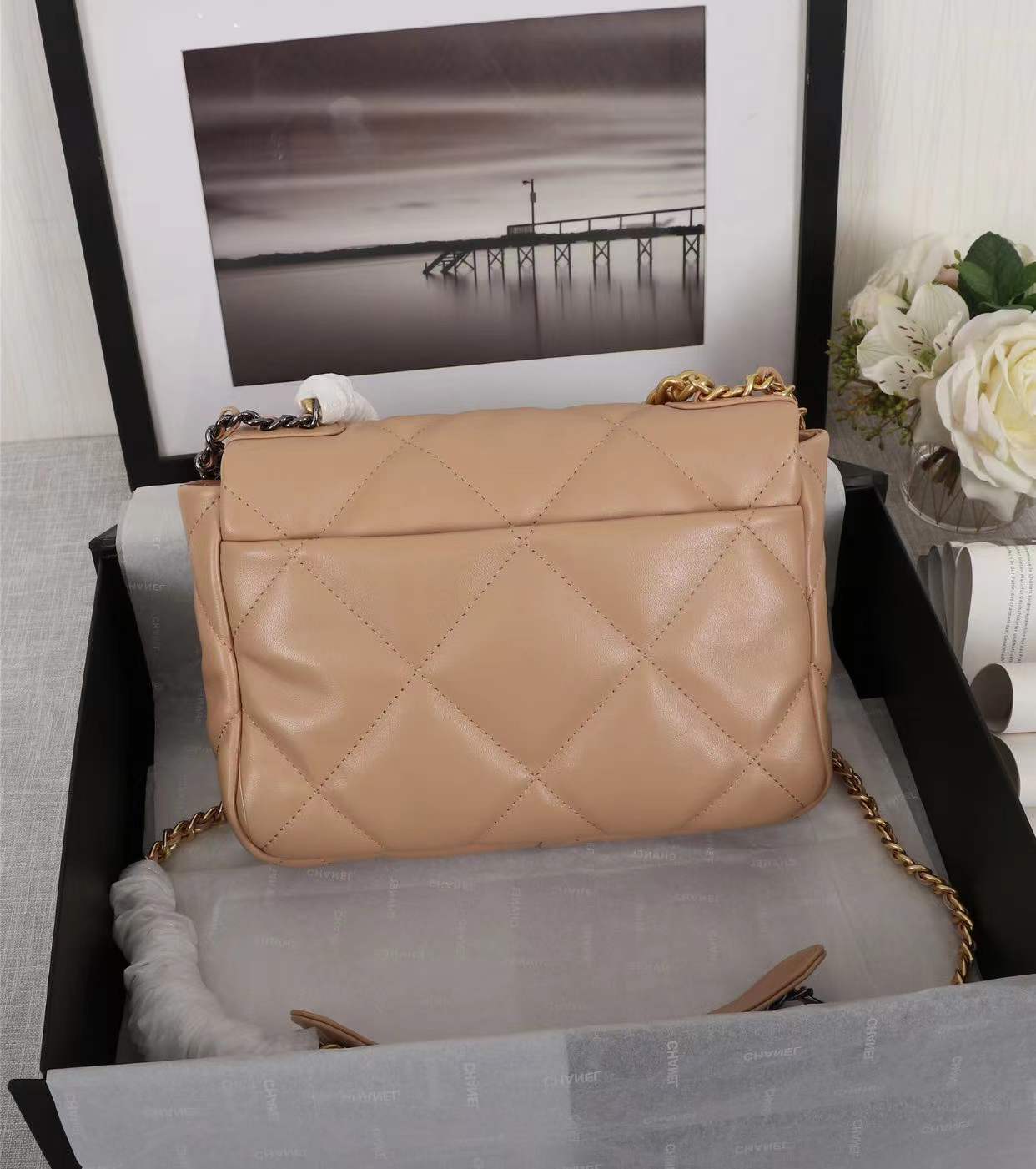 

1Hot Selling Luxury Designer Bags Totes Hina Women's Leather Wallets Crossbody Bags Classic Timeless Shopping Bags, Grey
