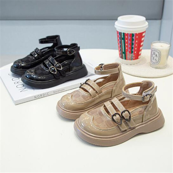 

2022 Summer New Girls Sandals Mesh Breathable Baby Shoes PU Leather Soft Bottom Children Shoes Fashion Casual Princess Sandal, Khaki