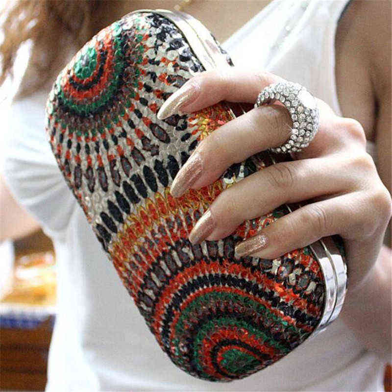 

2019 Wedding Dress Bag Women Clutch Purses Knuckle Rings Sequins Evening Bag Party Bride Wallet Day Clutch Rhinestone Makeup Bag H220426, Red
