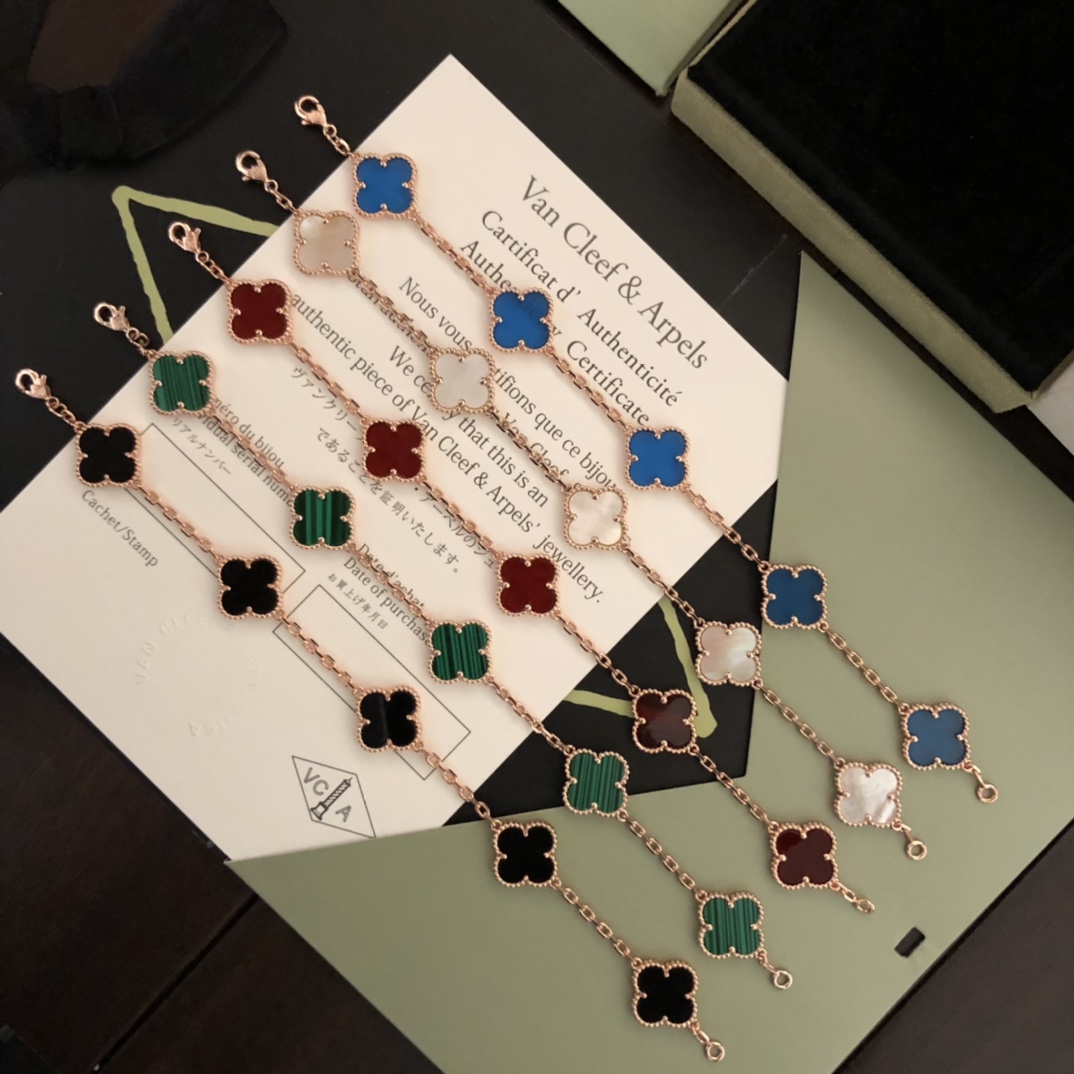 Fashion Designer Bracelet Classic Four Leaf Clover Five Flower Bracelets 5 Colors Available High Quality