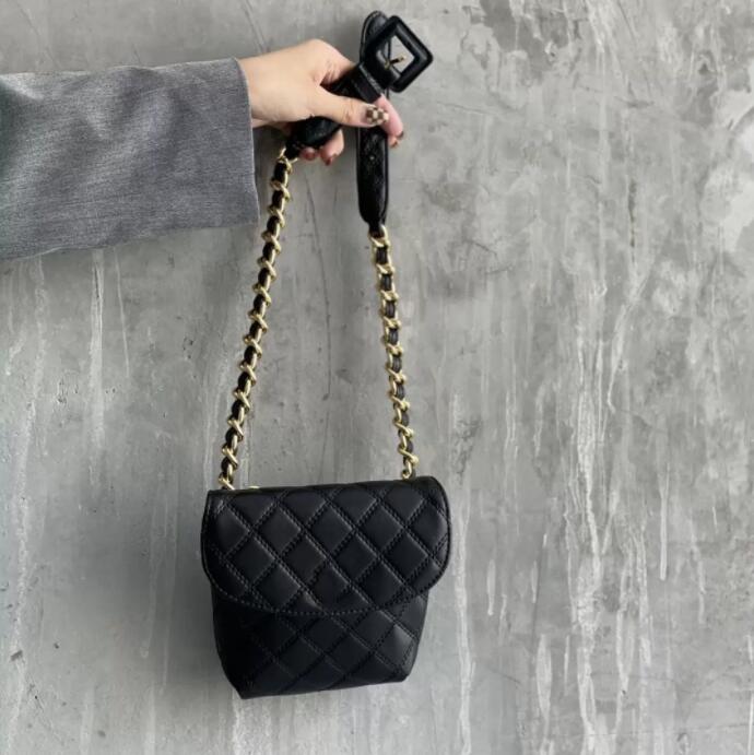 

TZ 2022 Vintage Womens Fanny Packs Classic Mini Flap Quilted Bags Lambskin Genuine Leather Cosmetic Case Large Capacity Outdoor Fashion Designer Handbags 14CM, Black