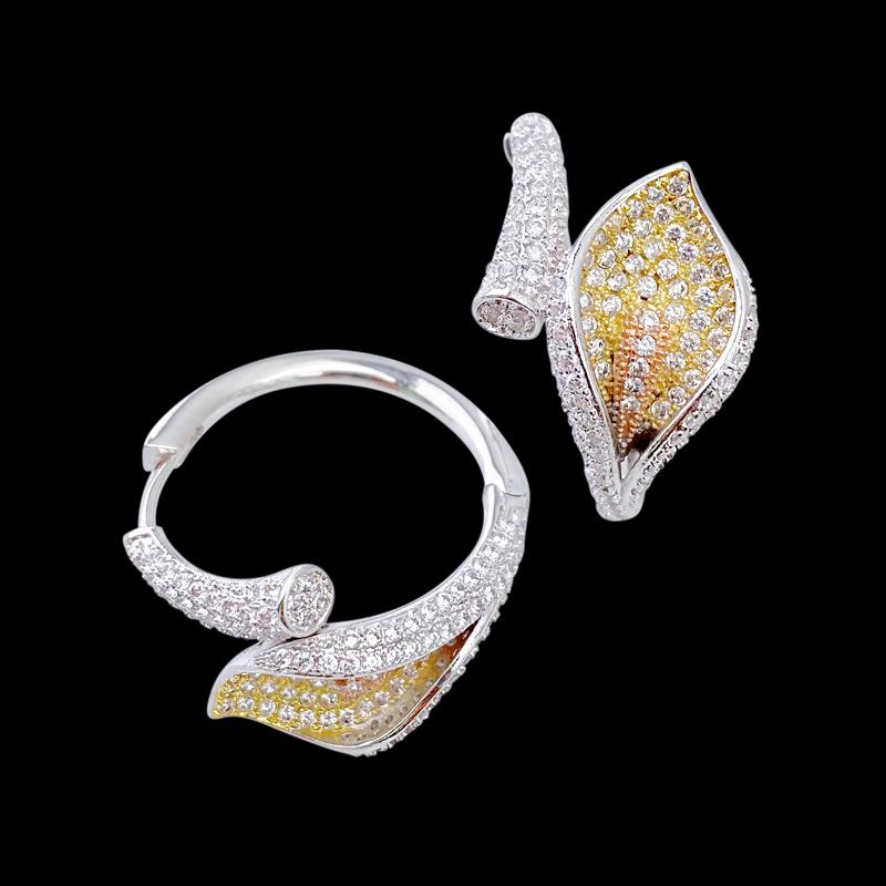 

Hoop & Huggie Lanyika Copper Earrings Calla Lily Ear Ring Micro Pave Zircon For Women Wedding Banquet Everyday Fashion Classics JewelryHoop