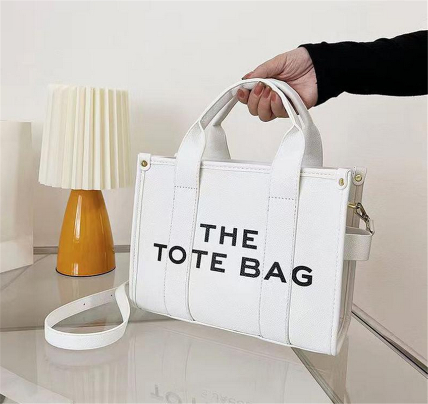 

Summer Women Purse and Handbags 2022 New Fashion Casual Small Square Bags High Quality Unique Designer Shoulder Messenger Bags H0435
