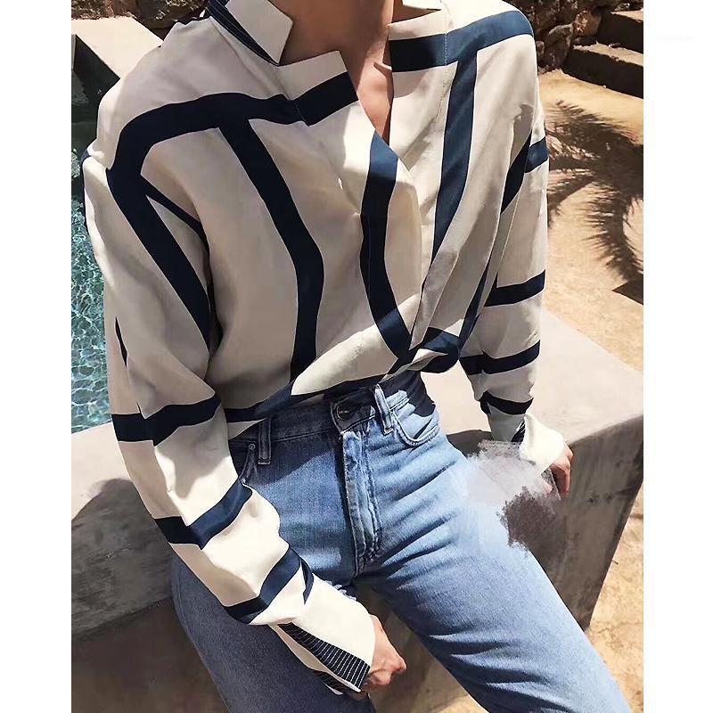 

Women's Blouses & Shirts 2022 Summer Design Irregular Geometric Pattern Loose Printed Silk Blouse, As pic