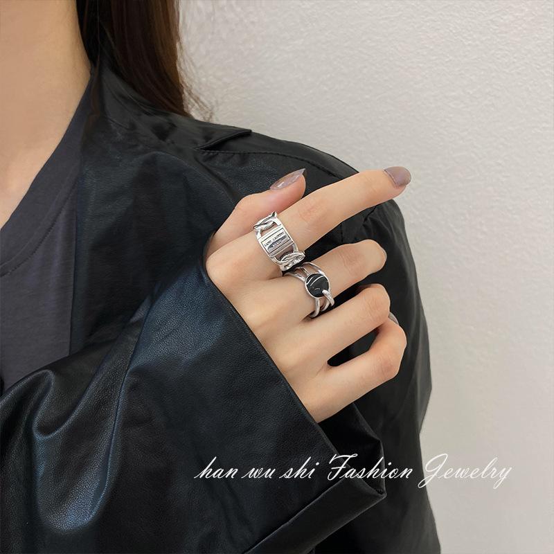 

Wedding Rings Vintage Silver Open Ring Ladies Fashion Female Love Tassel Chain Hollow Hip Hop Knuckle Trend RingWedding