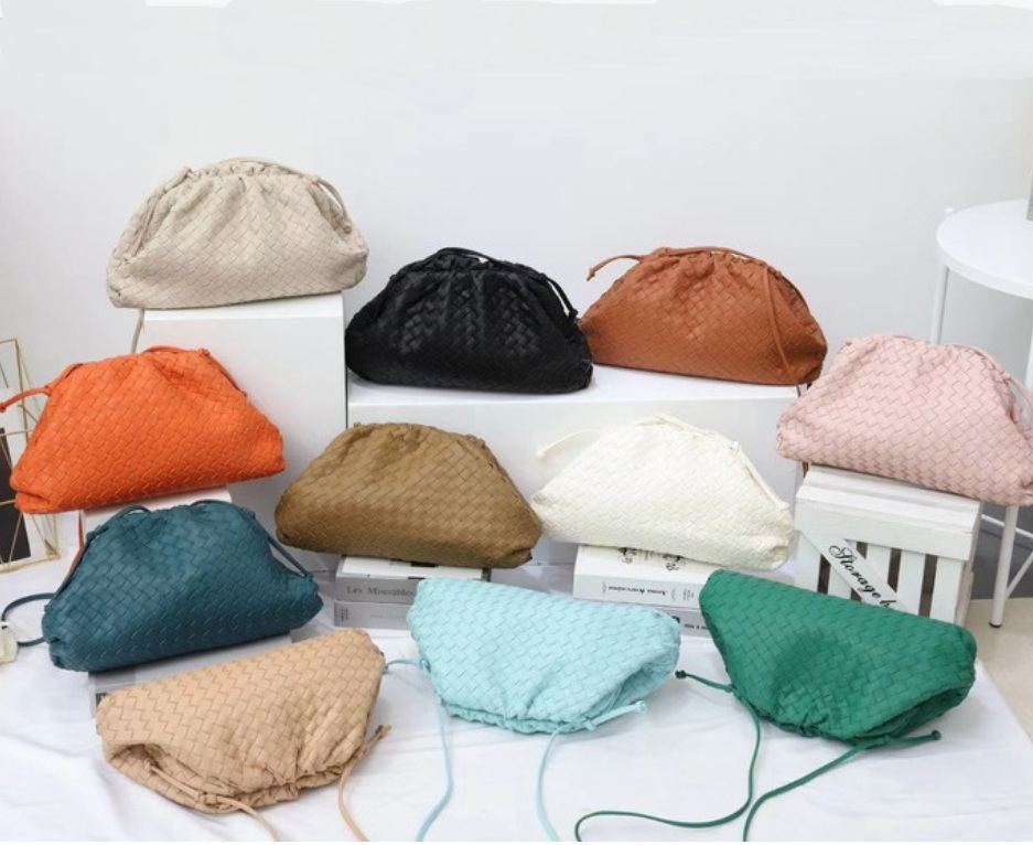 

Handmade Leather Women Cloud Bag Designer PU Woven Handbag Luxury Brand Design Woven Dumpling Shoulder Bag, Size 36x22x6cm