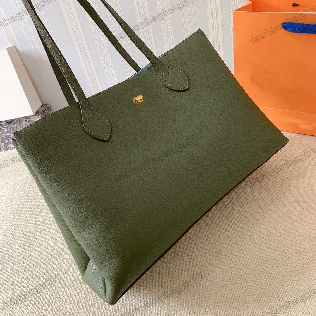 

LOCKME SHOPPER Large Capacity Tote Bag Iconic Golden Metal Logo Initials Lock Monograms Canvas Shoulder Bag Unisex Designer Luxurys Handbag