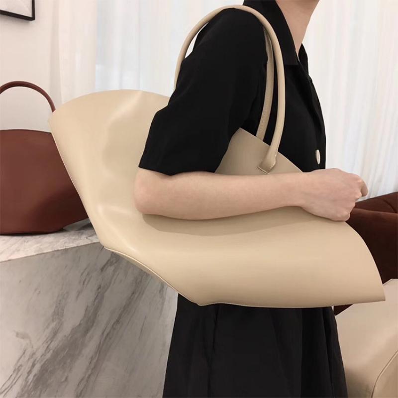 

Brand Designer Large Capacity Women Shoulder Bag Fashion PU Leather Handbag Scalloped Shell Crossbody Bali Top-handle Purse, Brown