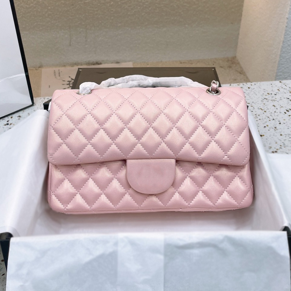 Womnens Irisé Nacré Rose Classique Double Flap Sacs Avec Chaîne De Matériel En Métal Argenté Bandoulière Épaule Designer De Luxe Totes Sacoche Sa