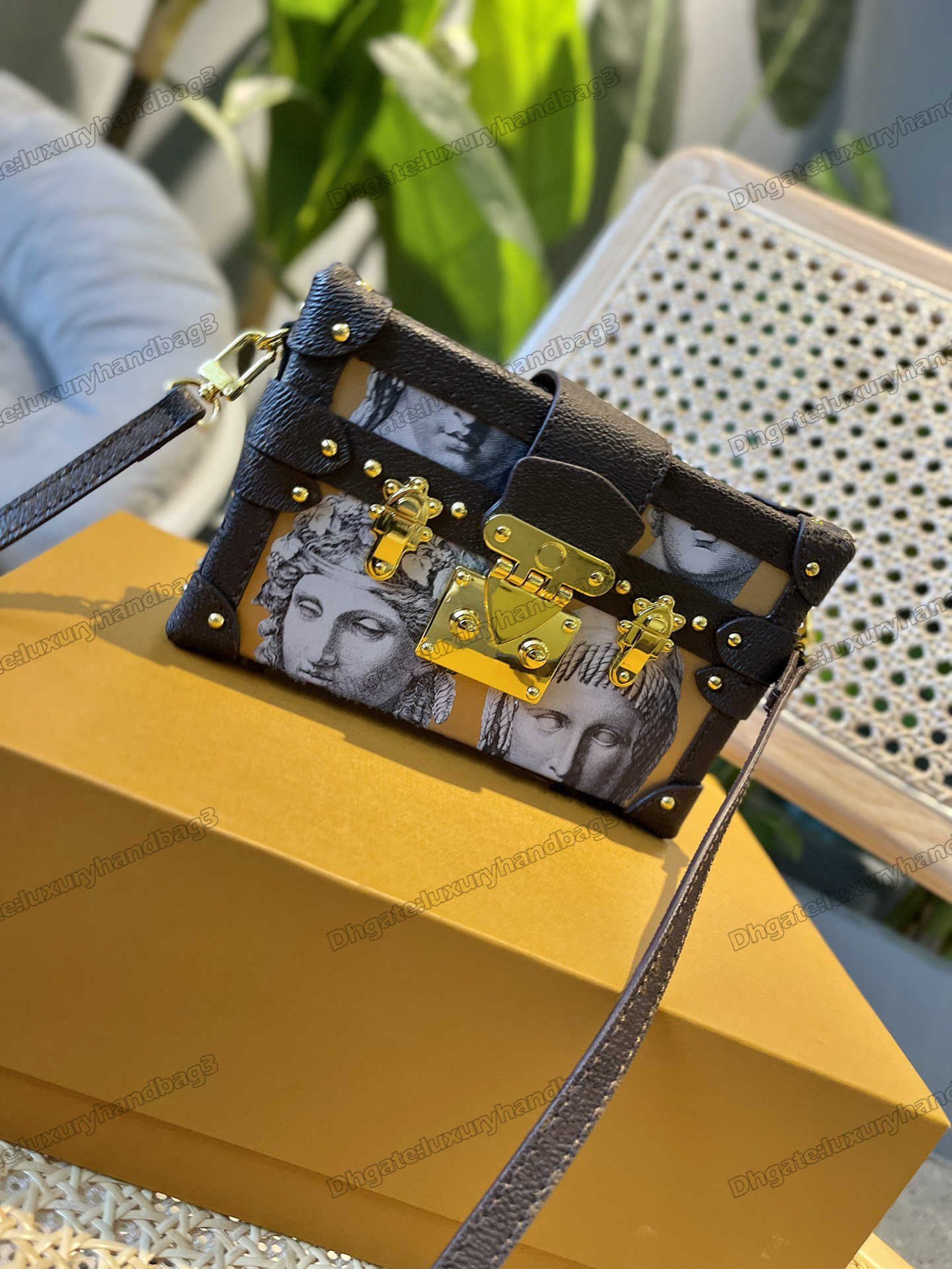 

Petite Malle Designer Bag Ancient Roman Statues M59106 Purse Wallet Piero Fornasetti Architectural Print M59149 Cross Body Bag Mini Trunk