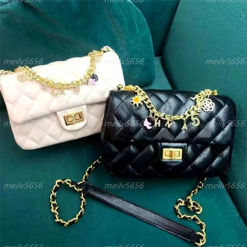 

2021 top sheepskin leather handbag wallet Plaid Swan wool wallet double letter solid buckle waist square stripe women's luxury waist Wallet, White