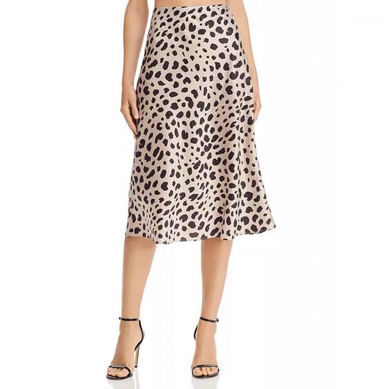

Skirts Silk Skirt Women' Classic Flame Leopard Print High Waist Thin Satin Fishtail