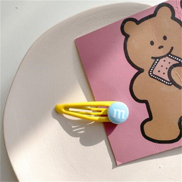 

New cute color cartoon m bean drop oil letter BB clip s21, Photo