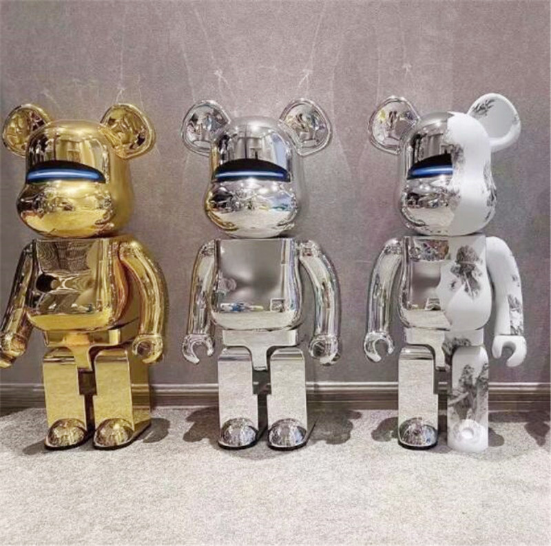 

Popular sale 400% 28CM Bearbrick The Electroplating Luminous 2G Fashion bear Chiaki figures Toy For Collectors Bearbrick Art Work model decoration toys
