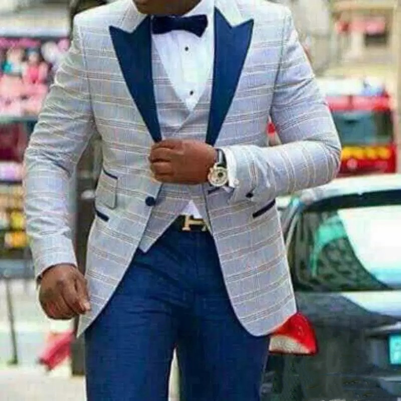 

One Button Light Blue Plaid Wedding Groom Tuxedos Peak Lapel Groomsmen Mens Dinner Prom Suits (Jacket+Pants+Vest), Same as image