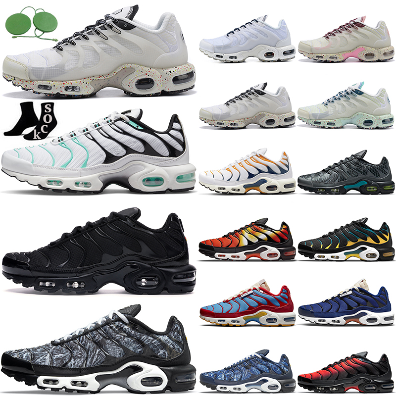

hotsale tn plus running shoes men women terrascape black white green burgundy red orange tns outdoor sports trainers sneakers walking jogging hiking, 40-46 vapour green