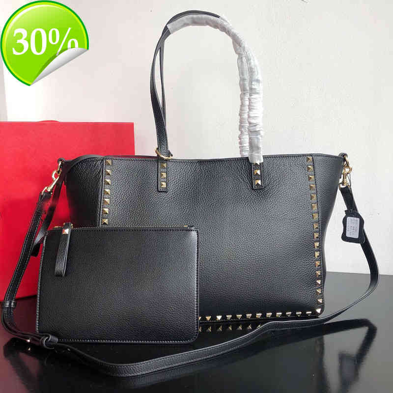 Stud Tote Bag Rivet Handbags Purse Large Capacity Travel Shoulder Bags Litchi Pattern Genuine Leather Fashhion Letter Removable Adjustable