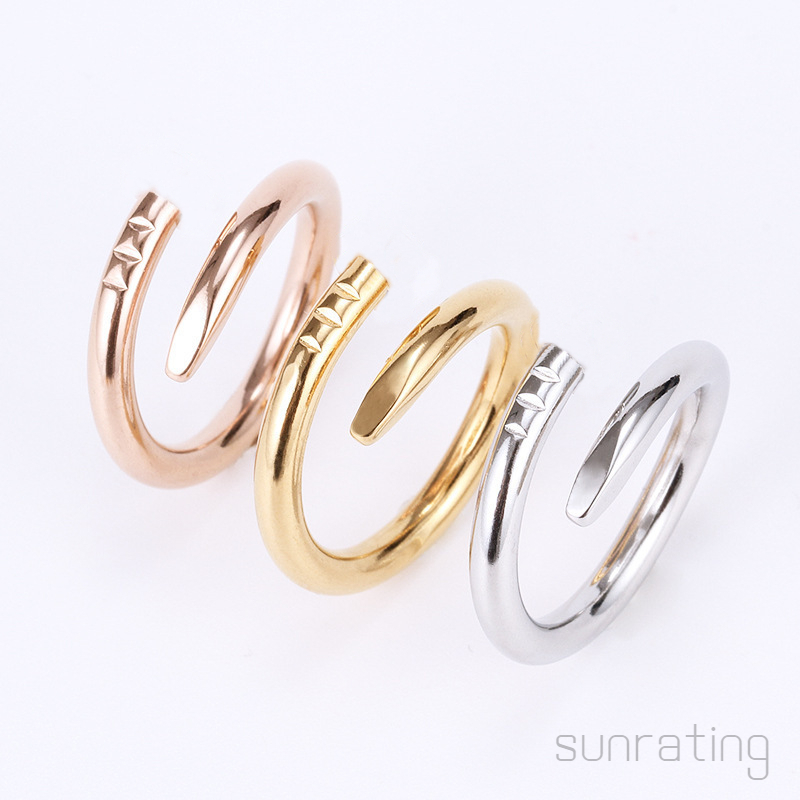 

2022 Love rings womens Jewelry titanium steel single nail ring European and American fashion street hip hop casual couple Classic gold Silver