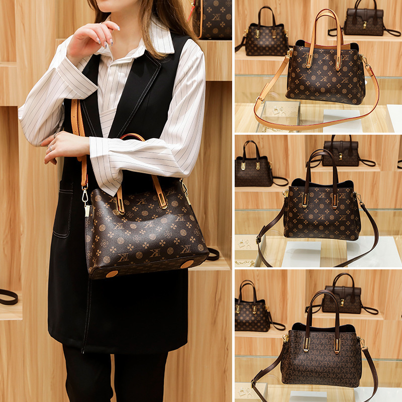 

Women's Bag 2022 New Handbag Fashion Trend Messenger Shoulder Soft Leather Mini Square Designer Crossbody Bags For Woman, Letter coffee + spot supply