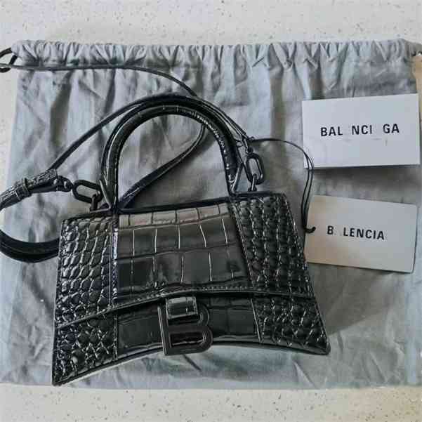 

Designer balenciga Handbags b Women's Standard Bag Paris Hourglassb Bag Leather One Shoulder Messenger Handbag European and American GBLC, Crocodile black