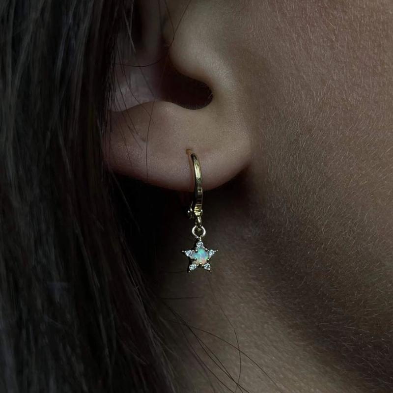 

Dangle & Chandelier High Quality Gold Plated White Fire Opal Star Pendant Hoop Earrings Micro Paved Bling Cz Fashion Fine Women JewelryDangl