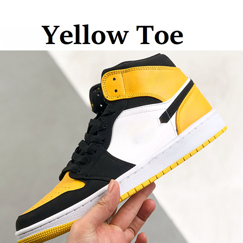 

Yellow Toe 2022 Jumpman 1 Men Basketball Shoes A1LKSS057 Obsidian Dark Mocha Women Twist Pine Green Trainers Sneakers Eur 36-47, Socks